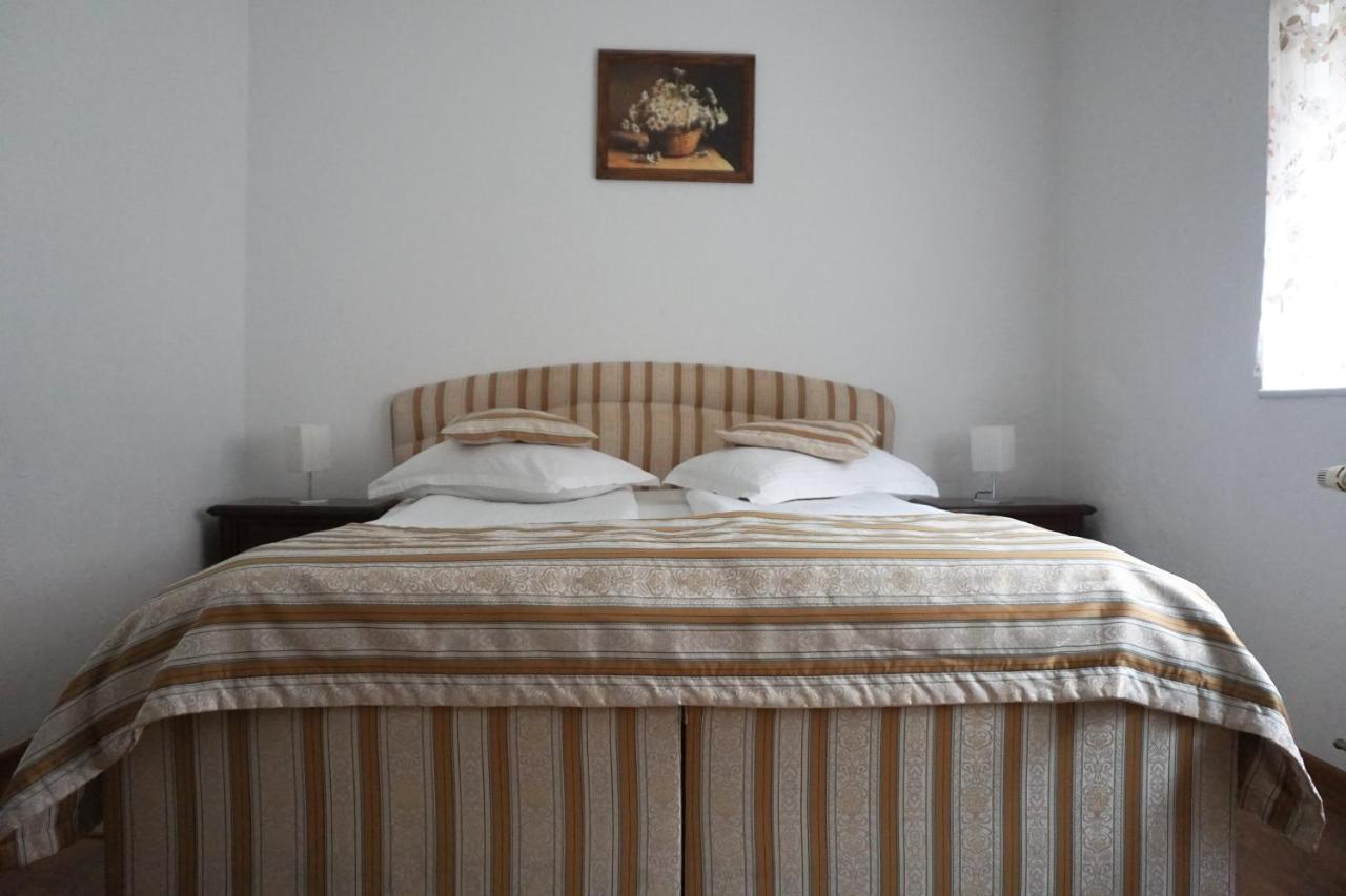 סיגישוארה Hotel Claudiu מראה חיצוני תמונה