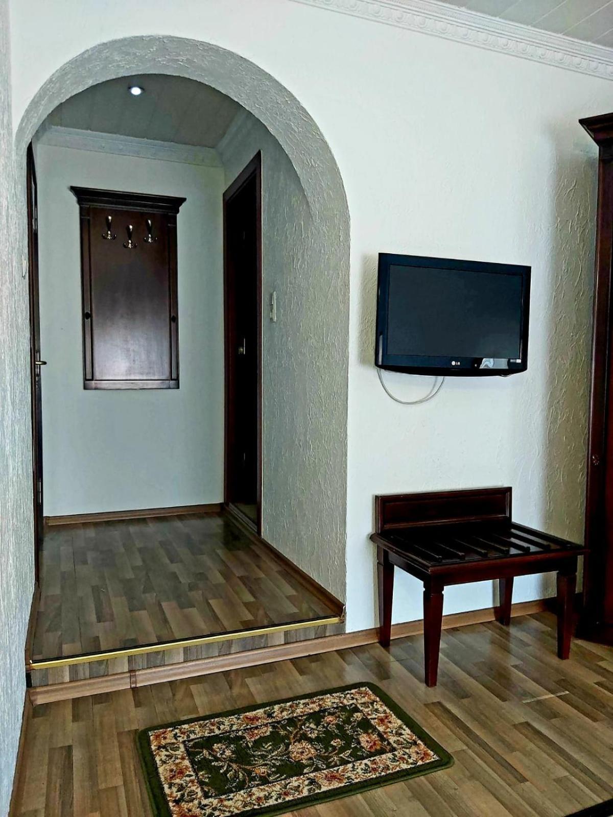 סיגישוארה Hotel Claudiu מראה חיצוני תמונה