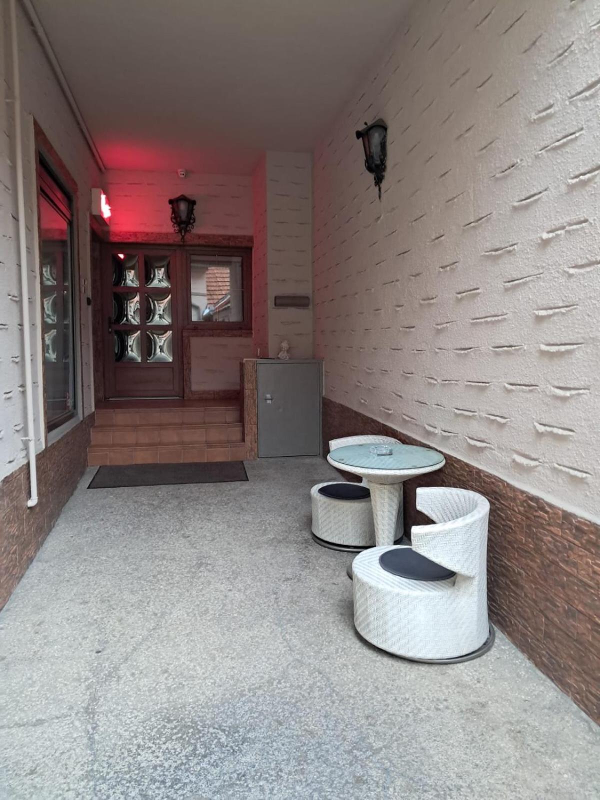סיגישוארה Hotel Claudiu מראה חיצוני תמונה