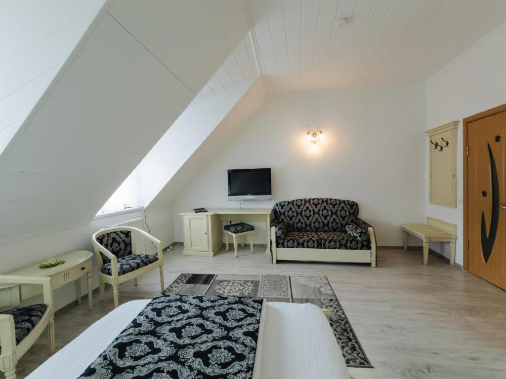 סיגישוארה Hotel Claudiu מראה חיצוני תמונה