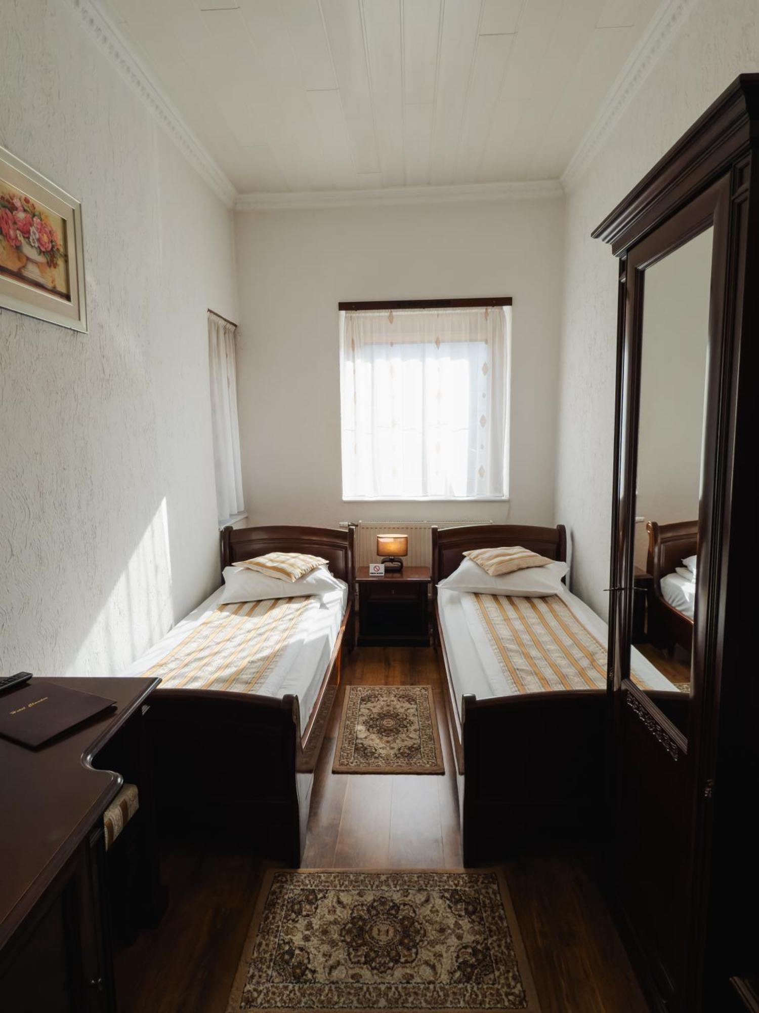 סיגישוארה Hotel Claudiu מראה חיצוני תמונה