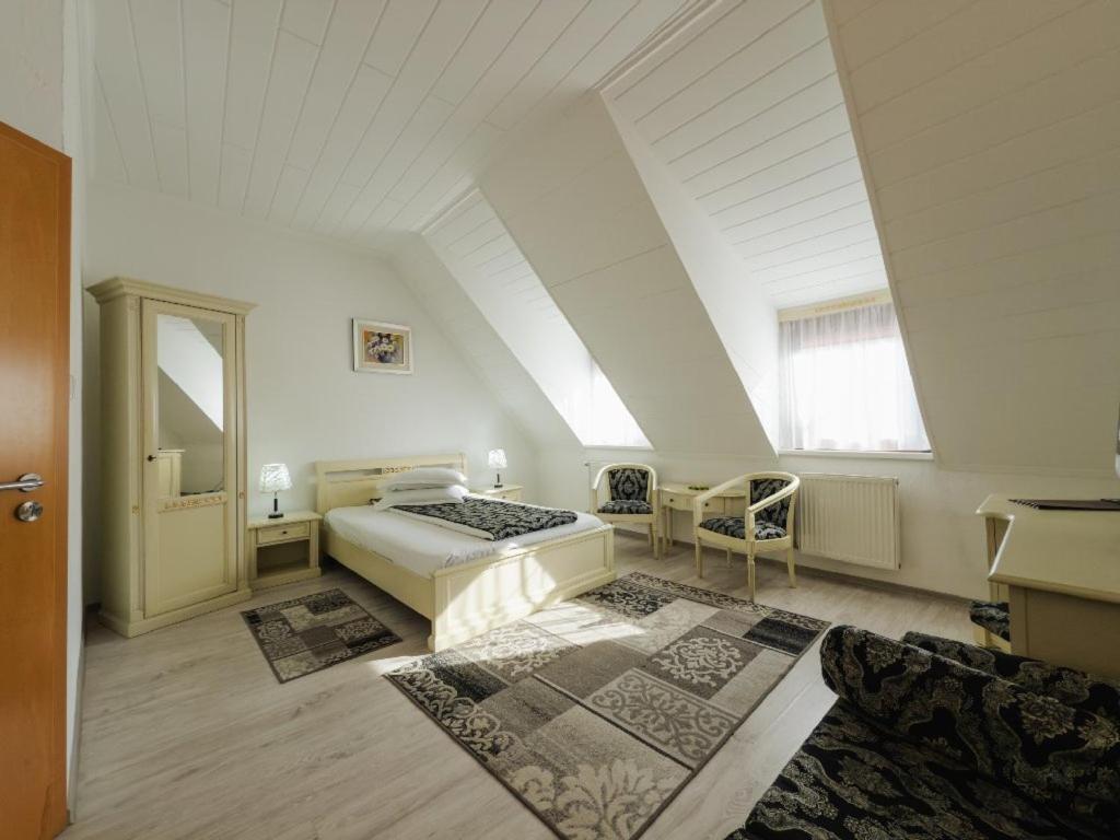 סיגישוארה Hotel Claudiu מראה חיצוני תמונה