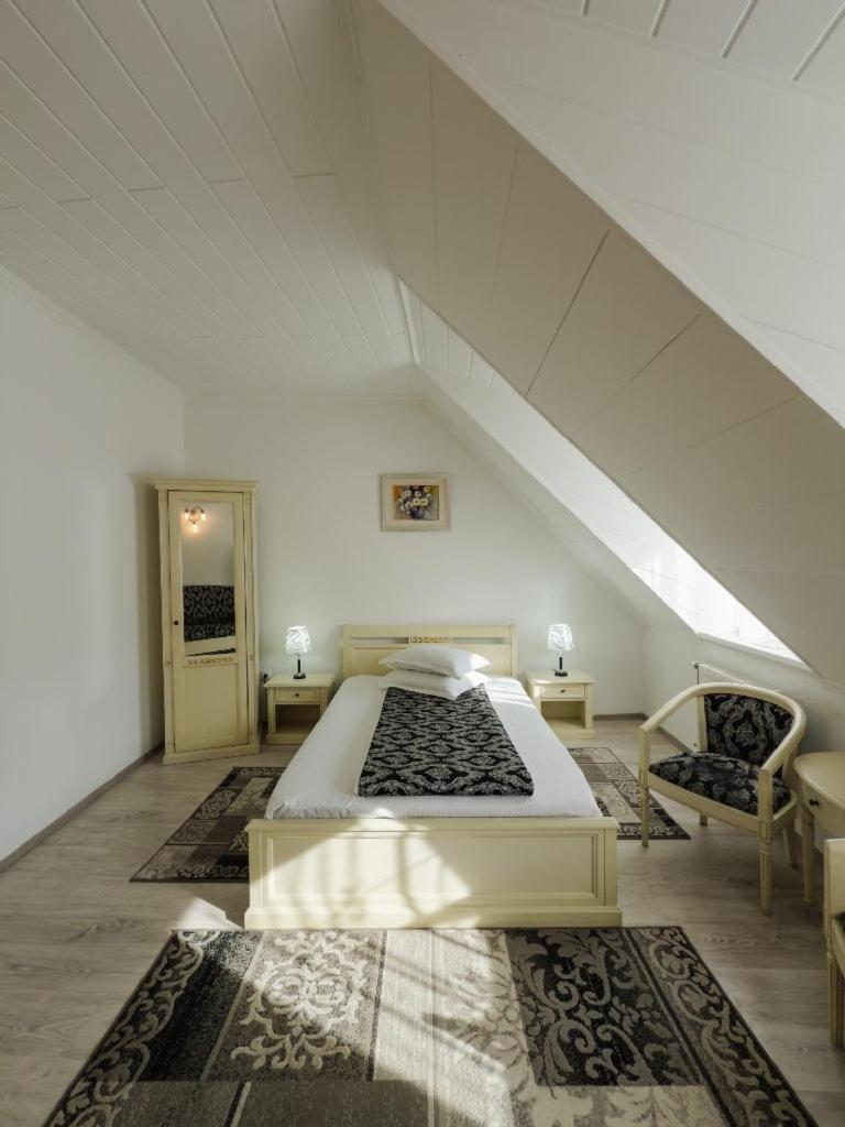 סיגישוארה Hotel Claudiu מראה חיצוני תמונה